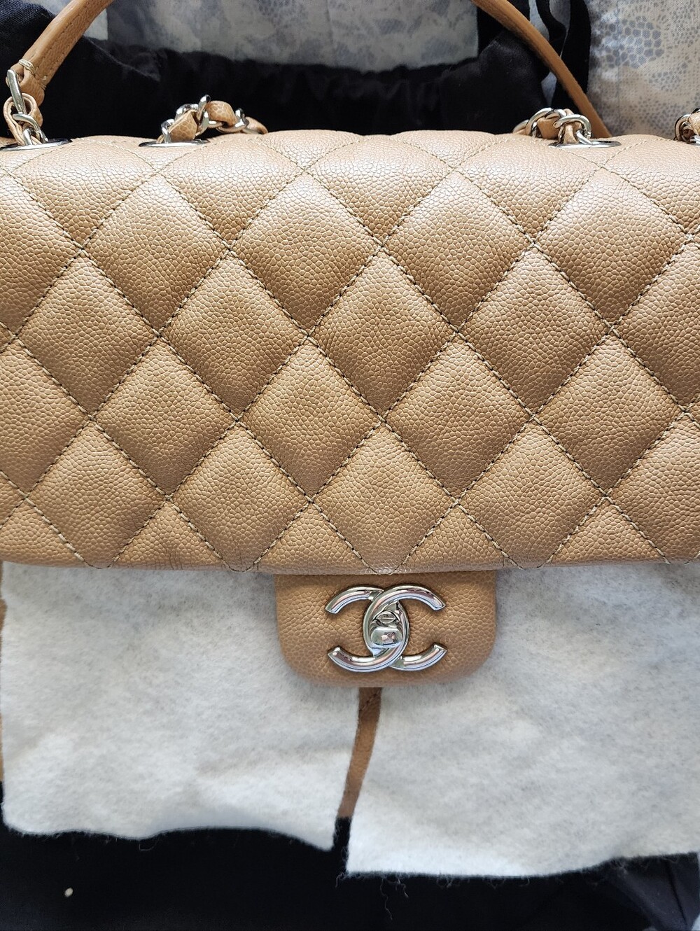 Chanel Handbag - Picture 3 of 12